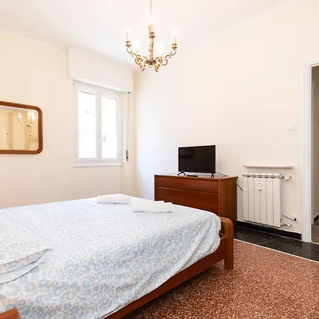 Апартаменты Bilocale Vicino Ospedale San Martino E Centro