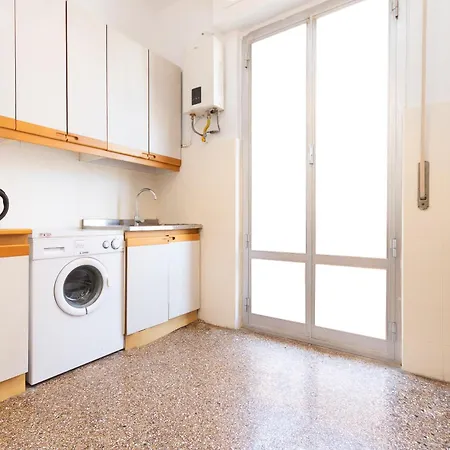 Bilocale Vicino Ospedale San Martino E Centro Апартаменты Генуя